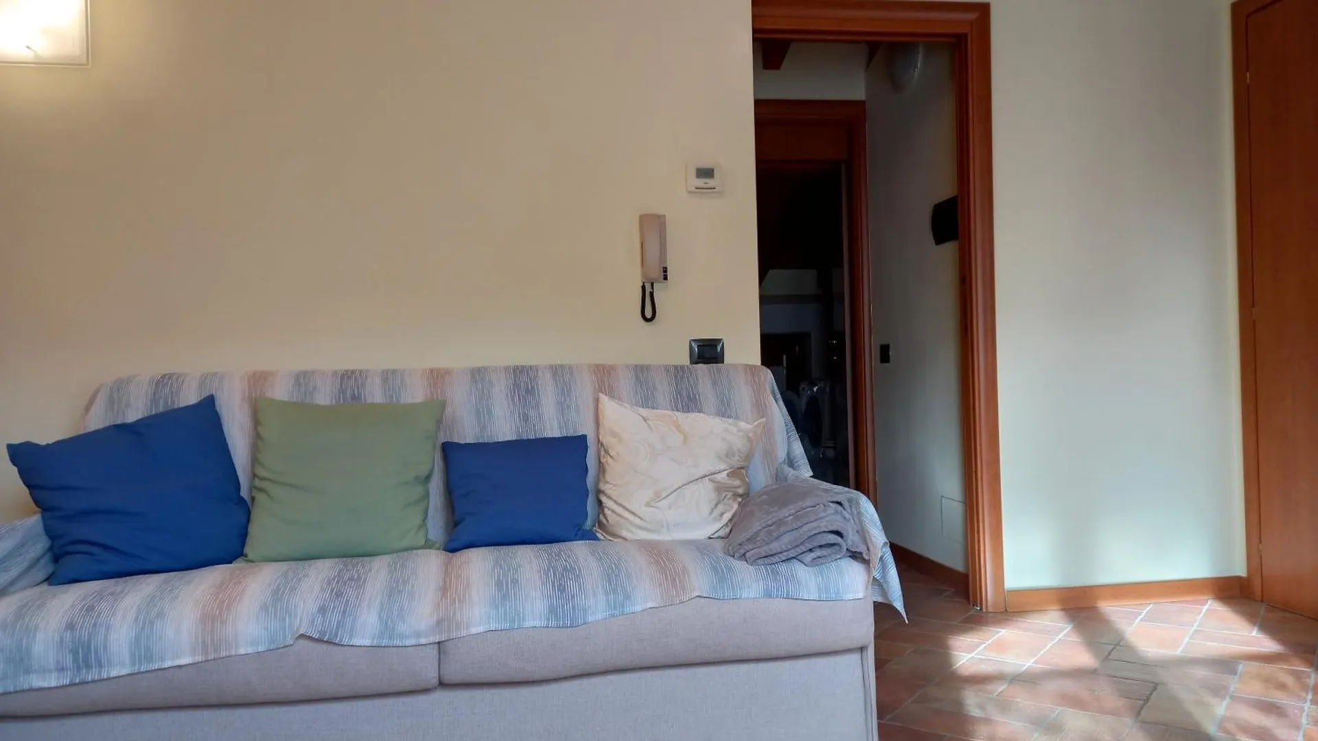 Casa Vacanze Tania Somendenna Appartamento
