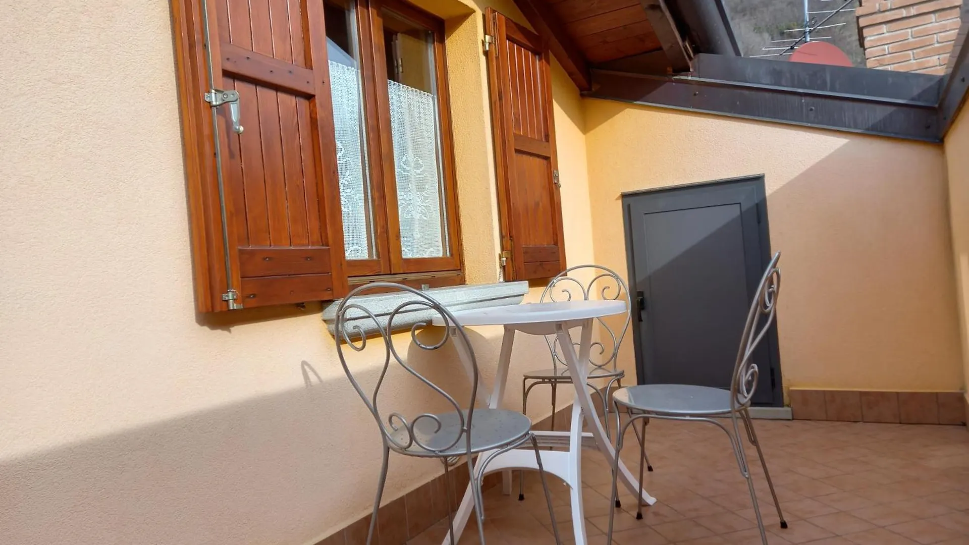 Casa Vacanze Tania Somendenna Italia